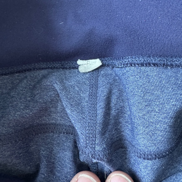 Lululemon Women's Athletic Performance Yoga Capri Legging Pants Purple 6 Running - Picture 7 of 13